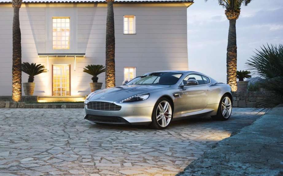Aston Martin will launch a new DB9 2016 picture #2