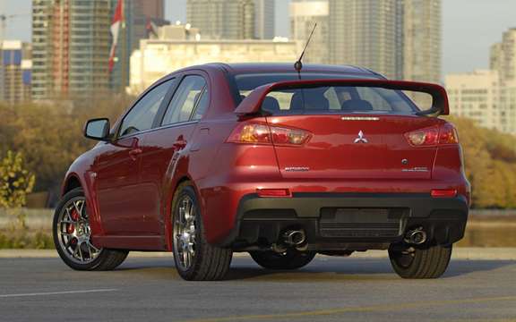 Mitsubishi announces the competitive price of the Lancer Evolution as expected picture #3