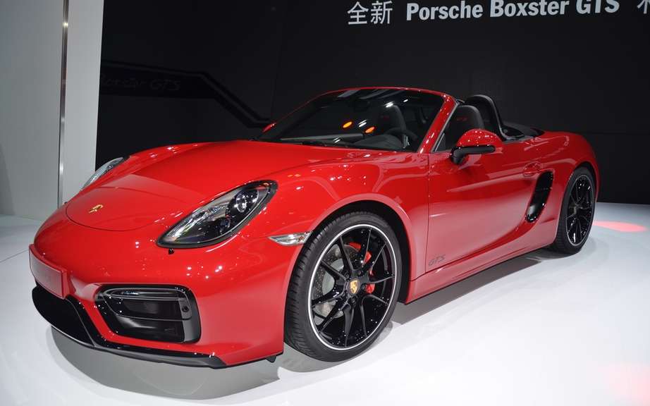 The Boxster and Cayman GTS Unveiled picture #10