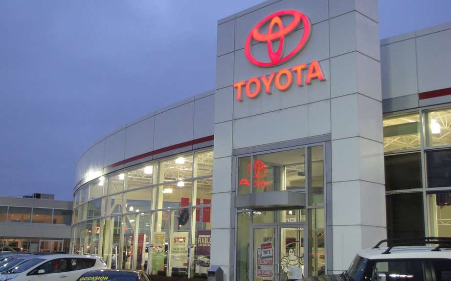 Toyota Canada establishes an annual record sales of trucks picture #2