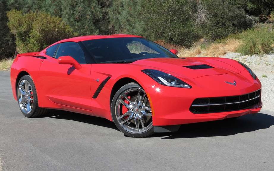 Chevrolet unveils Corvette Stingray its Premiere Edition Convertible picture #2