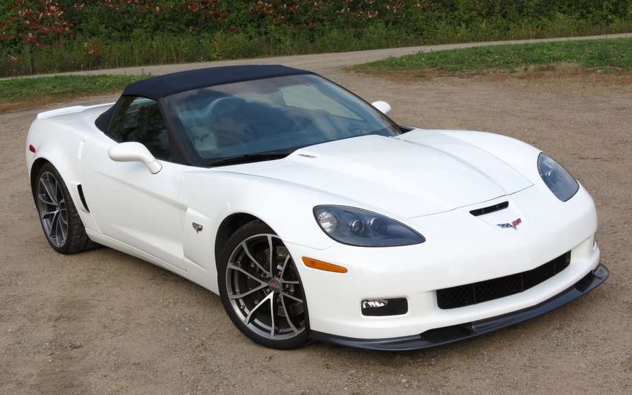 Chevrolet unveils Corvette Stingray its Premiere Edition Convertible picture #3