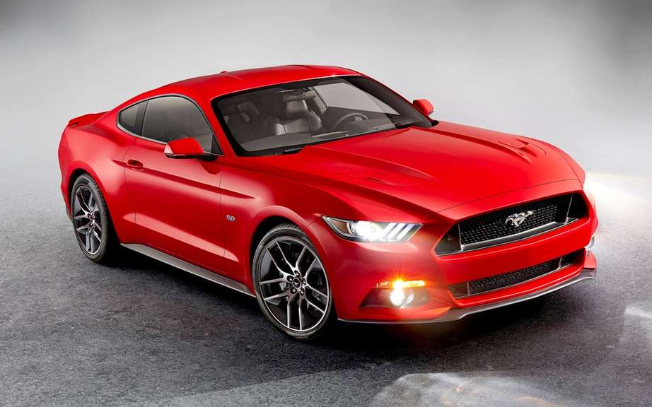 The new 2015 Ford Mustang is unveiled picture #18