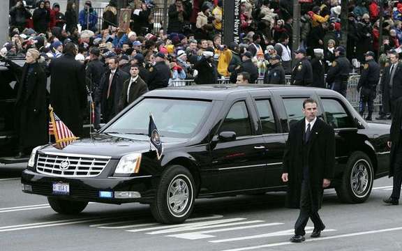 Limousine Barack consumes as much as a tank ...