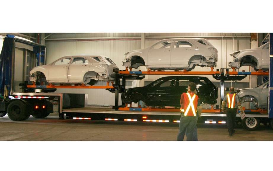 GM delays the closing of an assembly line in Oshawa, Ontario picture #6
