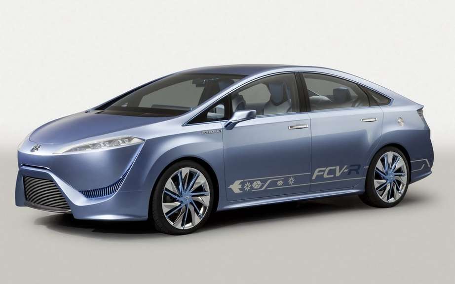 Toyota wants to offer its first vehicle in 2015 led autonomous picture #1