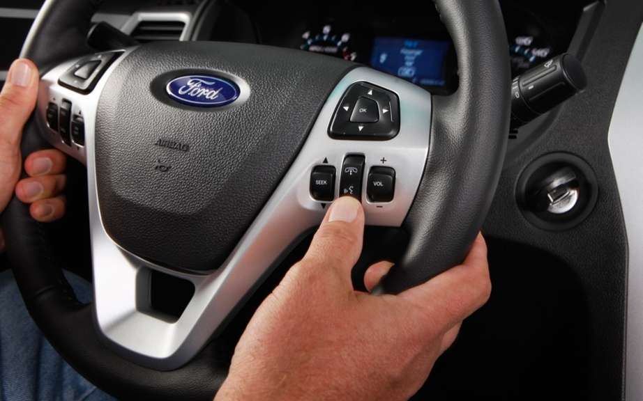 Ford: automatic marking of parking spaces and without driver