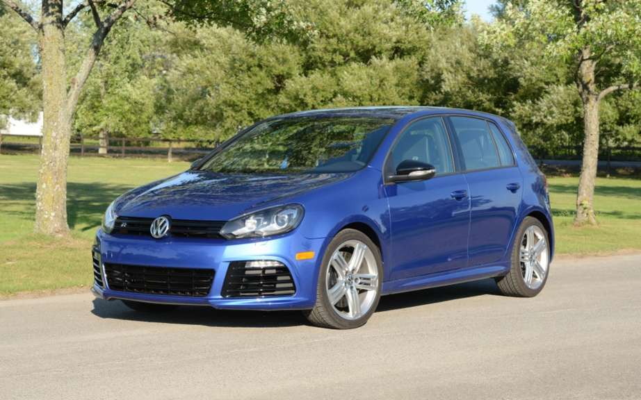 Volkswagen would prepare a family version of the Golf R picture #3
