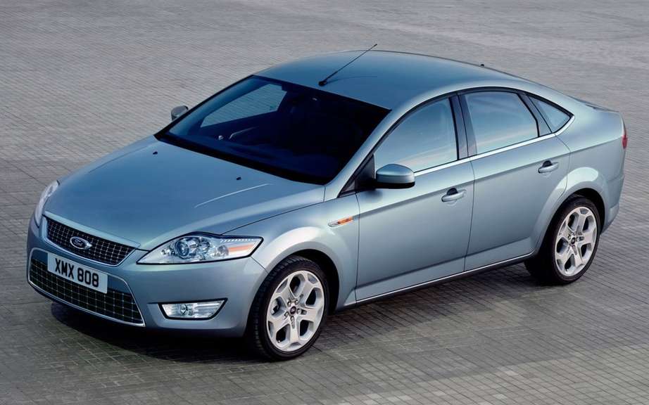 Ford Mondeo: already 20 years picture #3