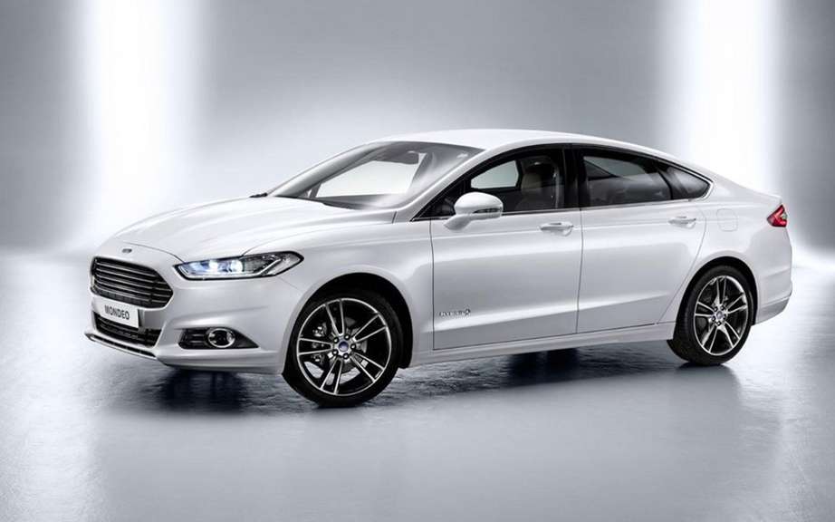 Ford Mondeo: already 20 years picture #4