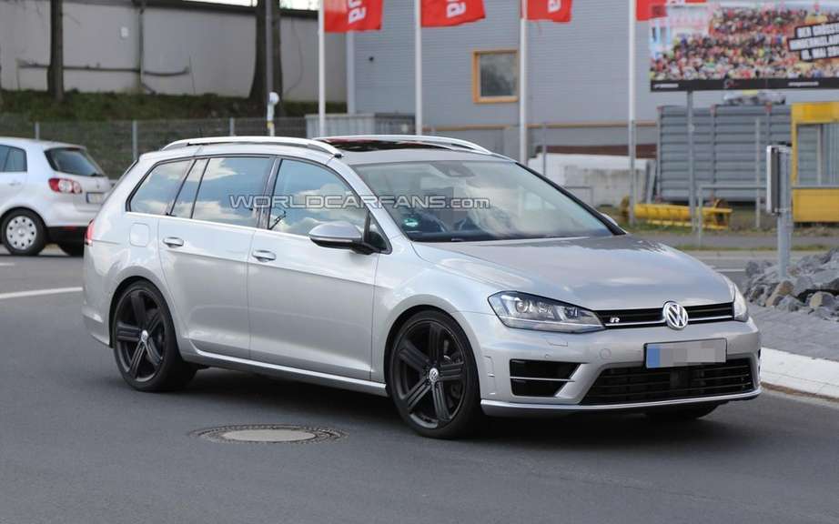 Volkswagen would prepare a family version of the Golf R picture #5