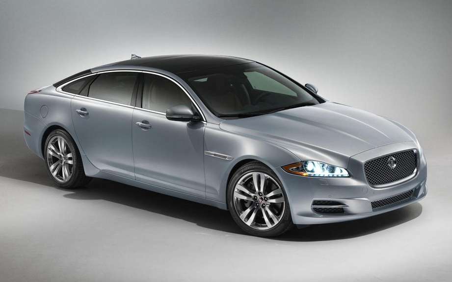 Jaguar will temporarily suspend production of its XJ sedan picture #2
