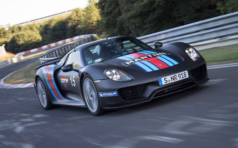 Porsche 918 Spyder: a new record on the Nurburgring picture #4