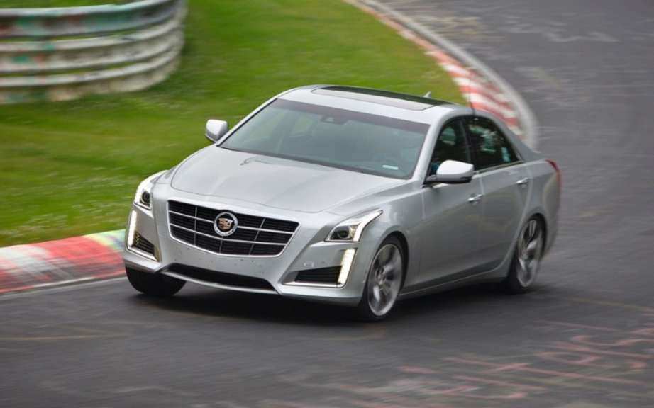 Cadillac CTS rolling on the difficult Nurburgring picture #3