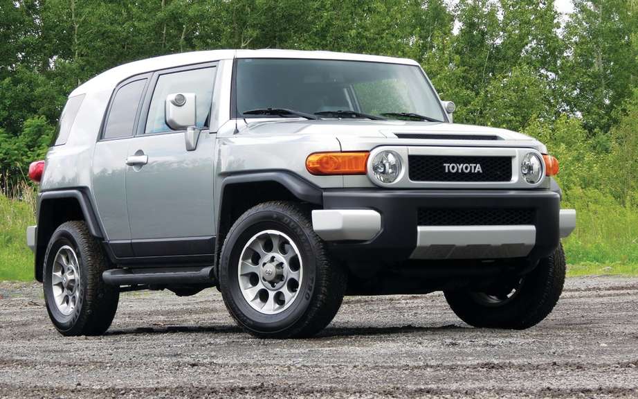 Toyota FJ Cruiser: one year reprieve