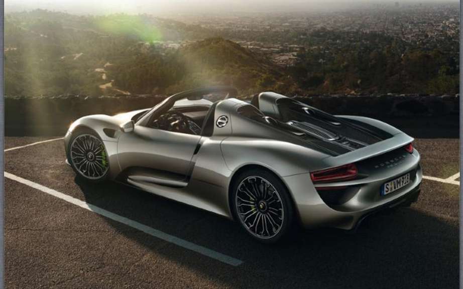 Porsche 918 Spyder series seen at Pebble Beach picture #6