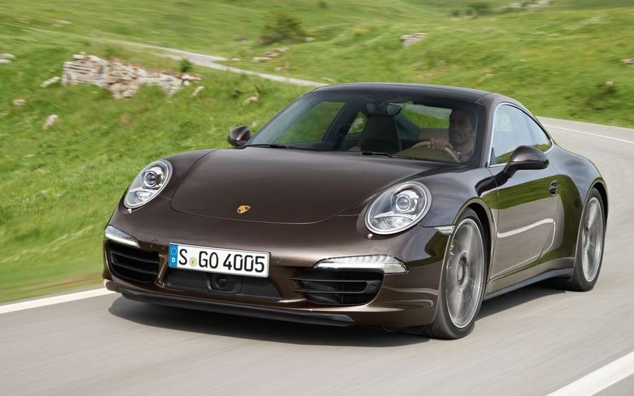 Porsche wants to bridge the gap between the Carrera 4S and Turbo picture #5