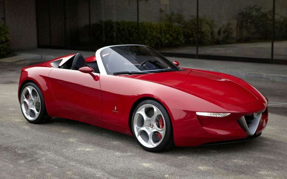 Alfa Romeo Spider inspired by the lines of section 4C picture #2