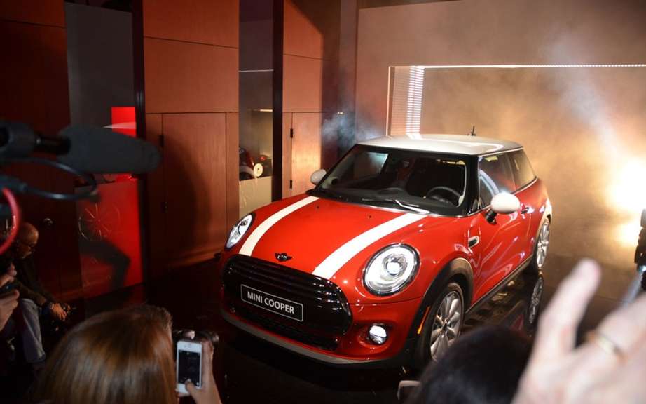 2014 Mini Cooper unveiled on 18 November