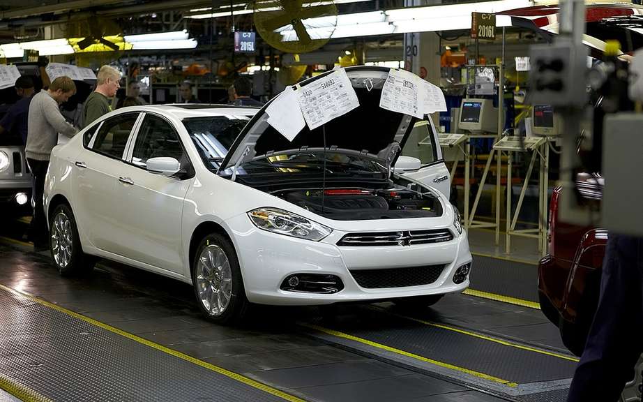 Chrysler will produce more engines picture #2