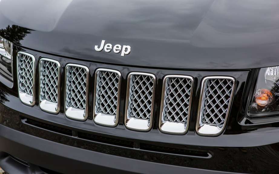 Jeep plans to produce a sub-compact vehicle picture #1