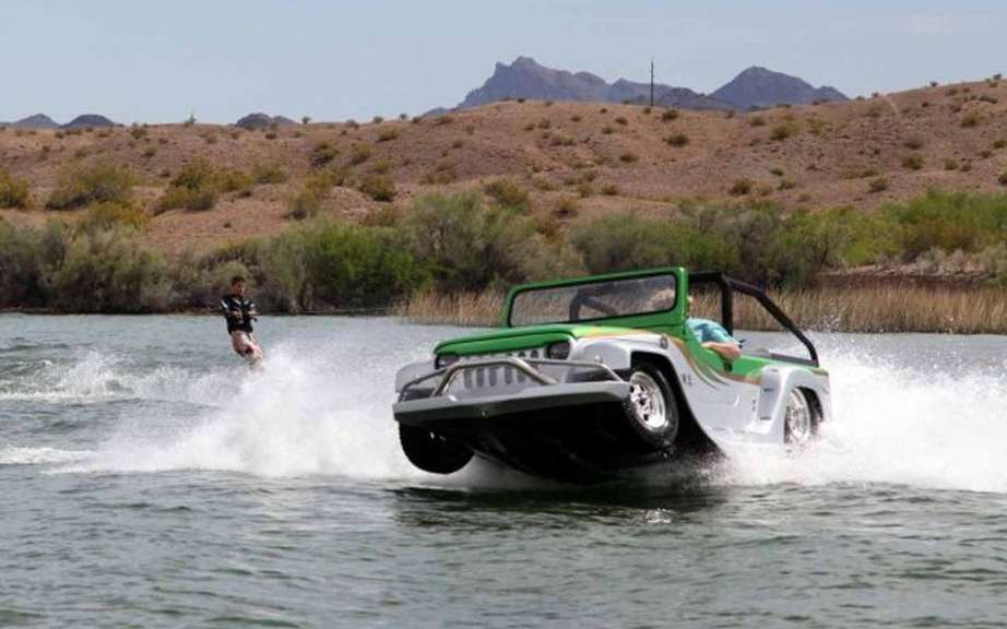 WaterCar Panther: amphibious car faster picture #9