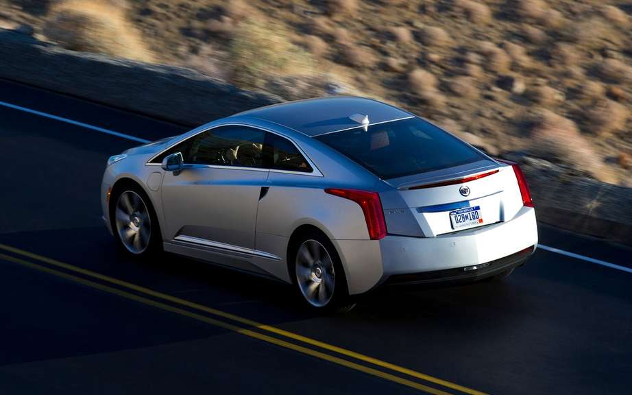 Cadillac ELR: Green Car of the year 2014 picture #9