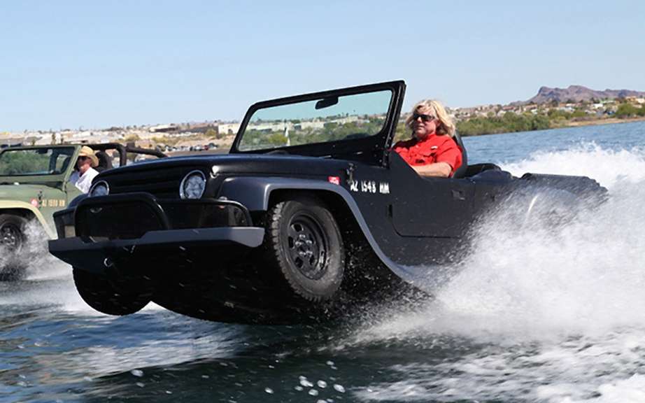 WaterCar Panther: amphibious car faster picture #10