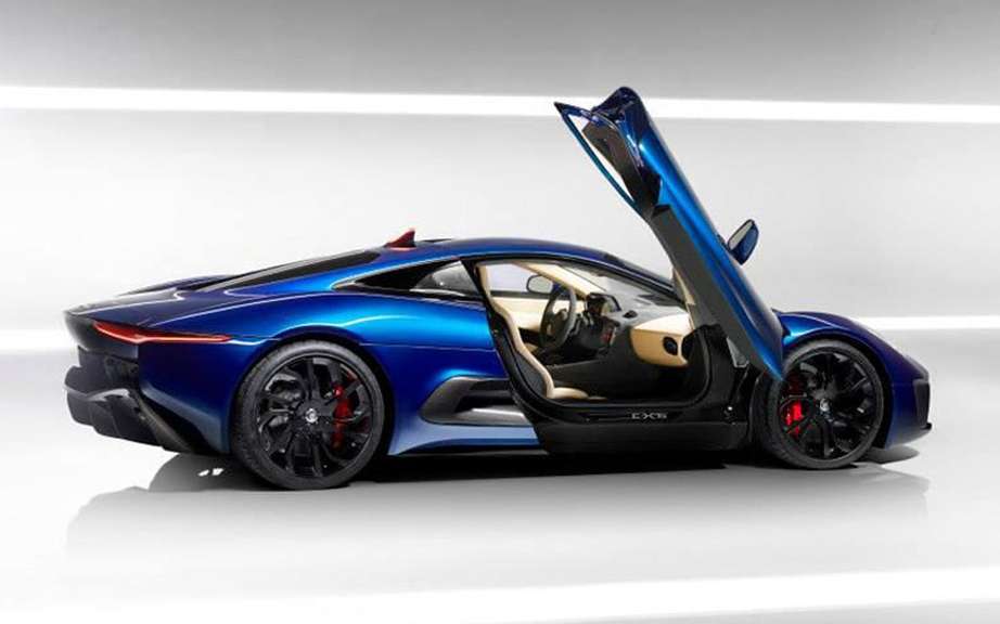 Jaguar C-X75 Prototype: a new series of pictures picture #3