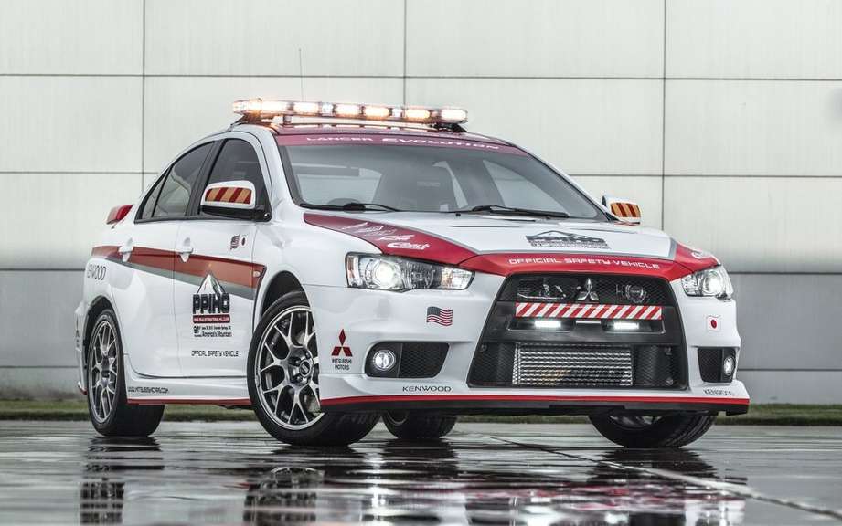 Mitsubishi vehicles and safety at Pikes Peak picture #6