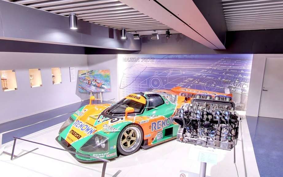 Visit the museum Lamborghini seated in your chair! picture #6