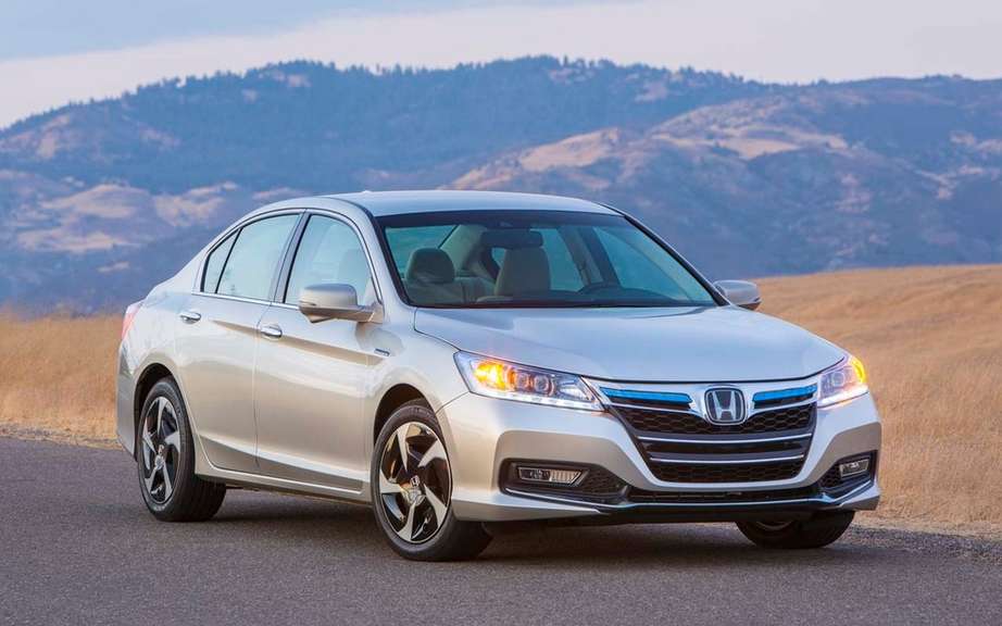 Honda Accord Plug-in Hybrid for the Japanese work picture #4