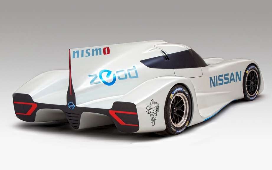 Nissan unveiled its prototype project for the 24 Hours of Le Mans 2014 picture #9
