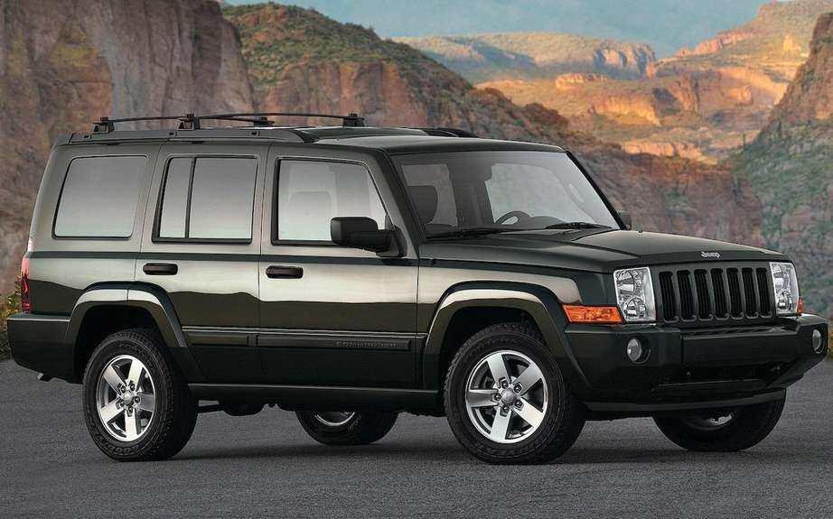 Chrysler folds and recalls 1.5 million Jeep in North America picture #3