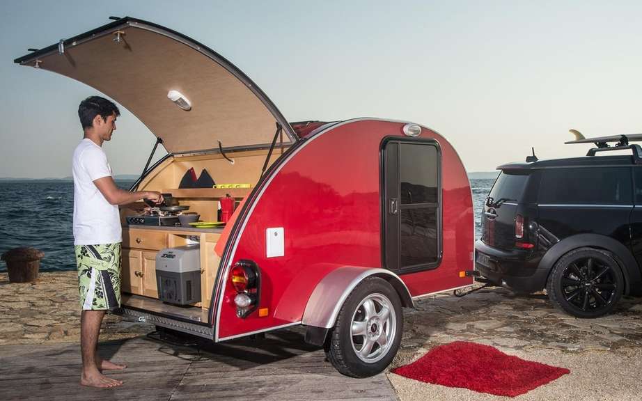 Mini unveils its concepts "Getaway" for camping picture #9