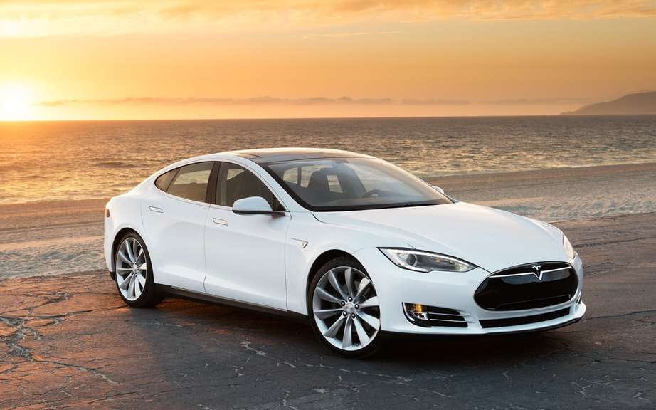 Tesla Model S Lengthens wheelbase to the Chinese market?