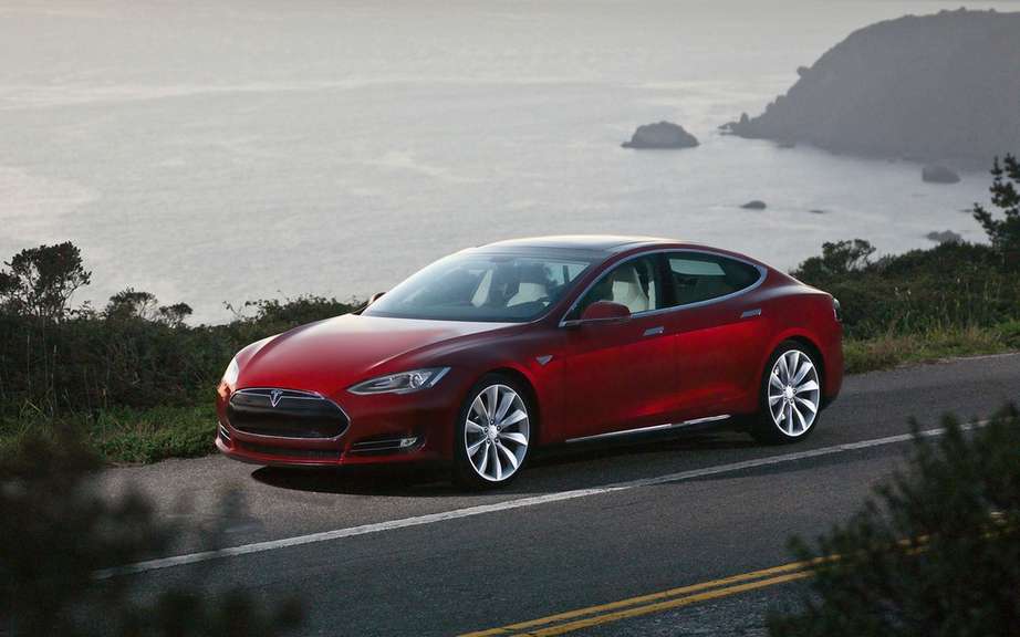 Tesla Model S Lengthens wheelbase to the Chinese market? picture #4