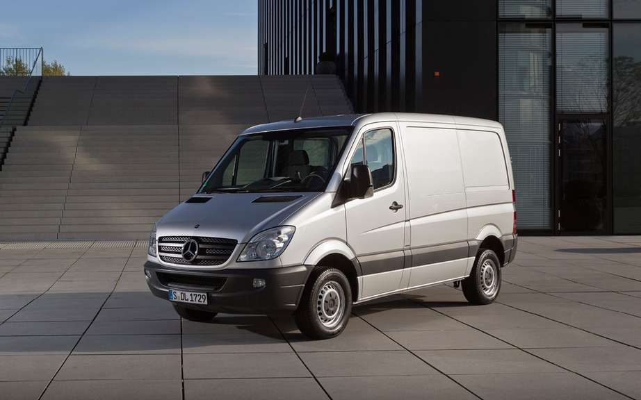 The Mercedes-Benz Sprinter Continued make reference to Figure picture #3