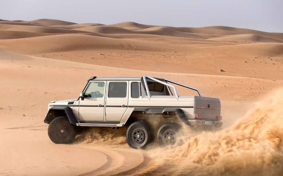 Mercedes-Benz G63 AMG 6x6 book has an American customer picture #5