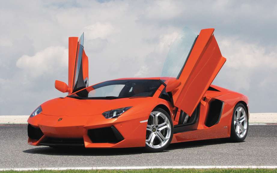 Lamborghini Cabrera: Replacing the Gallardo? picture #3