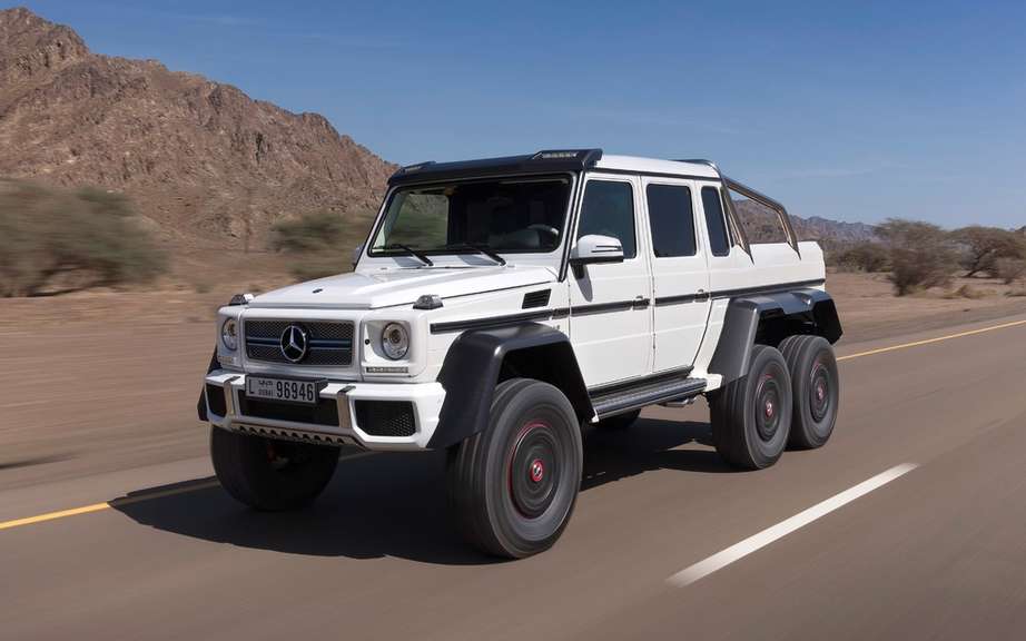 Mercedes-Benz G63 AMG 6x6 book has an American customer picture #6