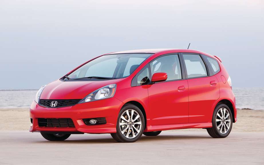 Honda Fit 2014 unveiled on the Net picture #4