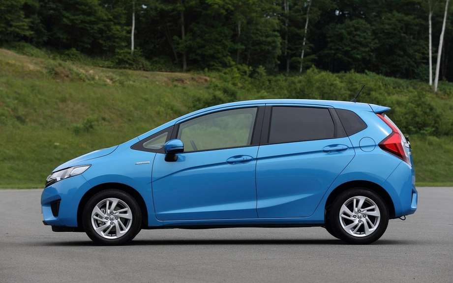Honda Fit 2014 unveiled on the Net picture #7