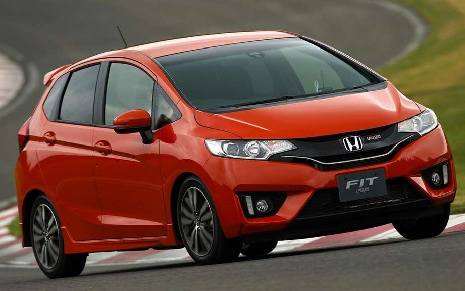 Honda Fit 2014 unveiled on the Net picture #11
