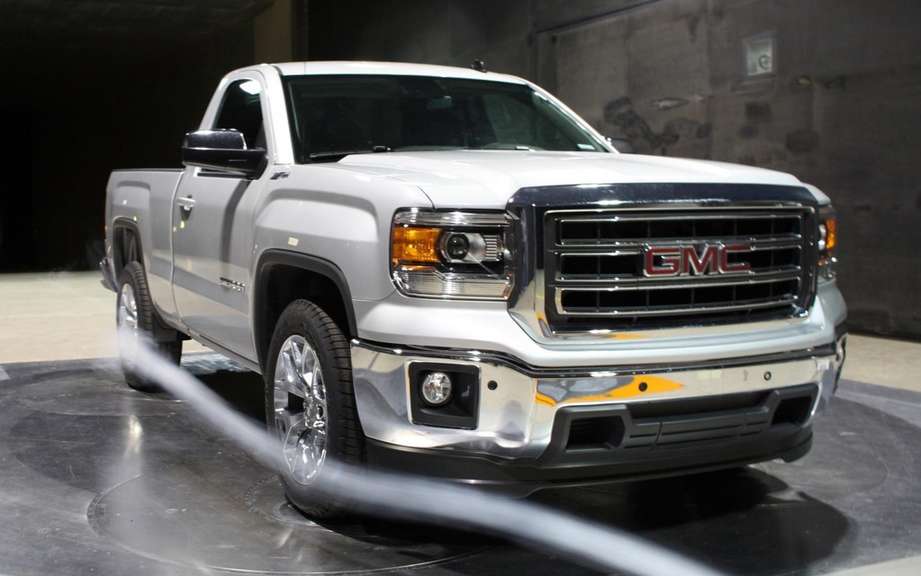 GMC Sierra 2014 Regular Cab tunnel picture #4