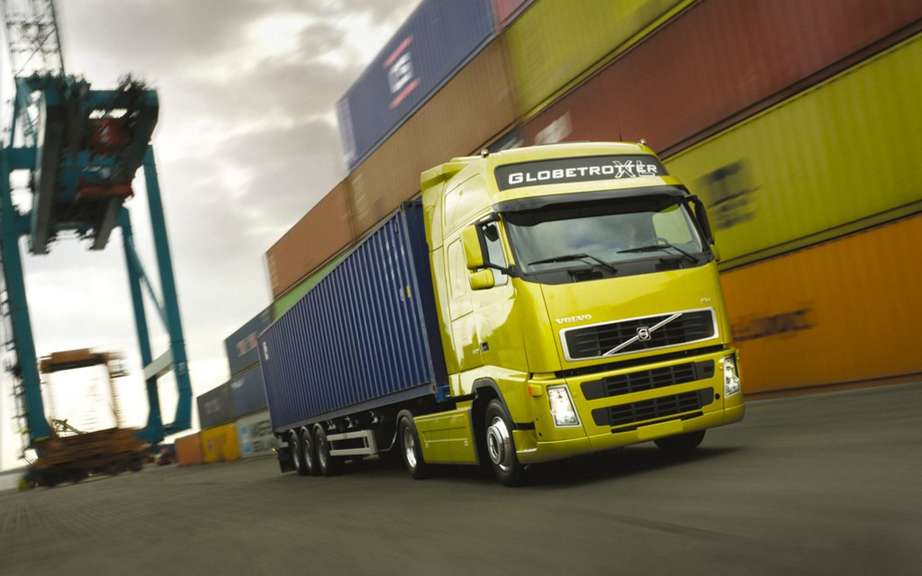 The Volvo truck division will eliminate 4400 jobs picture #1