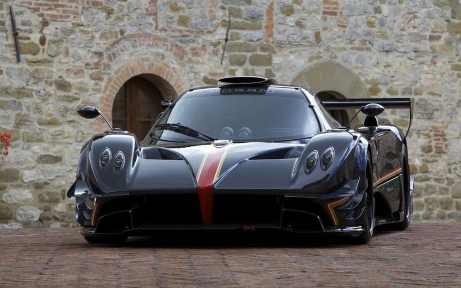 Pagani Zonda Revolucion conceived for track picture #2