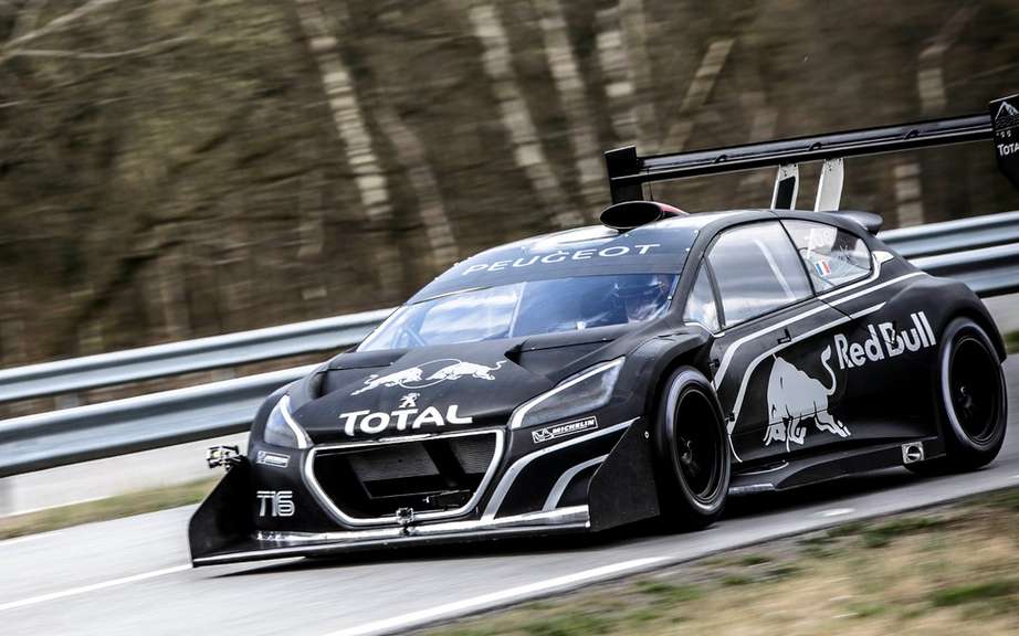 Sebastien Loeb: "The Peugeot 208 T16 Pikes Peak is a rocket! "