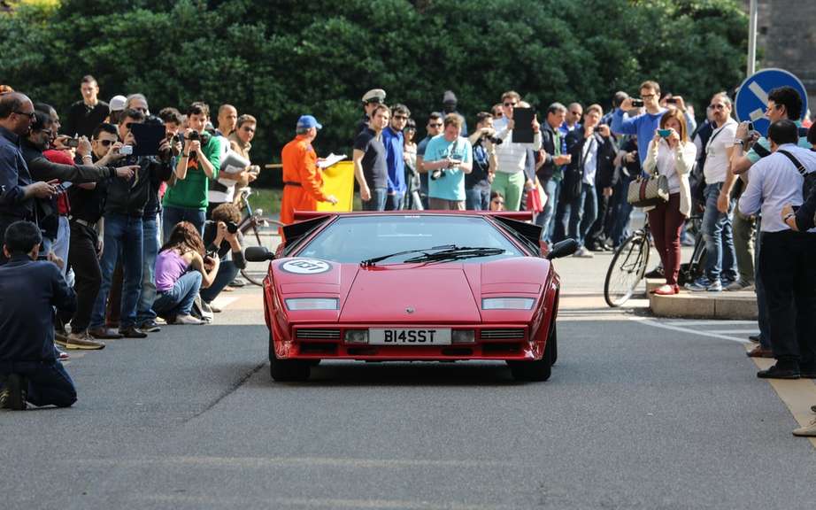 Lamborghini launches Grande Giro picture #1