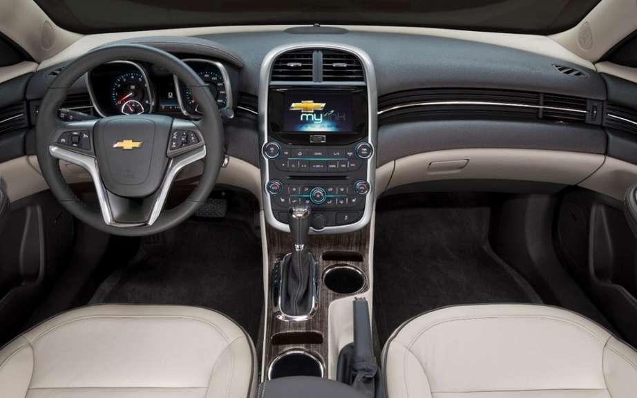 Chevrolet Malibu 2014 more generous and less energy picture #4